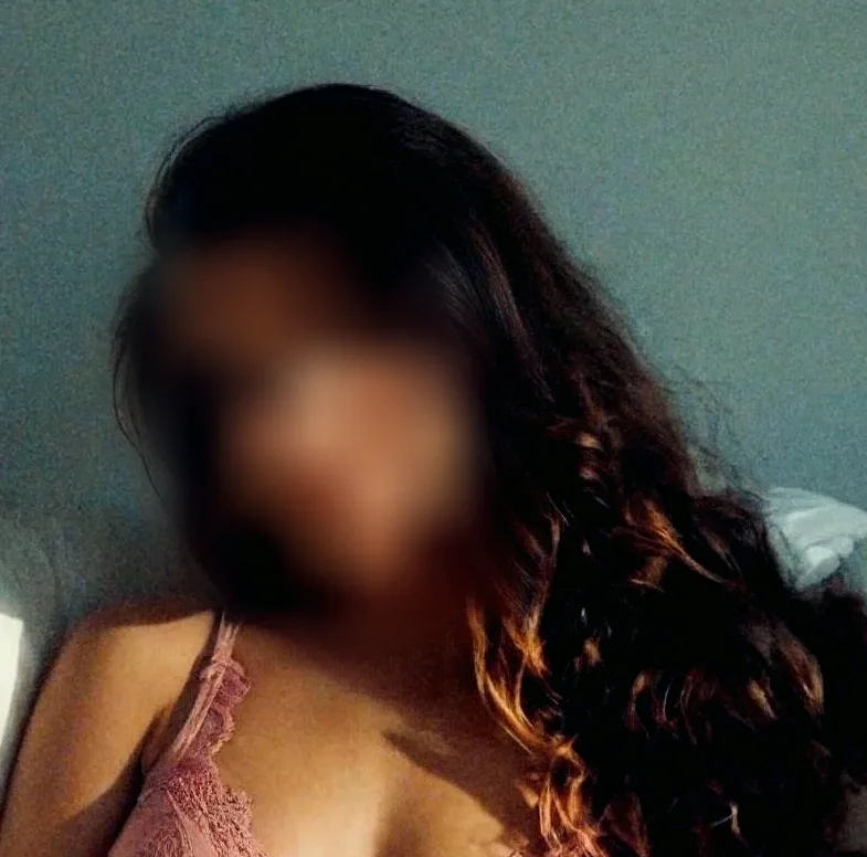 Ayan, 25