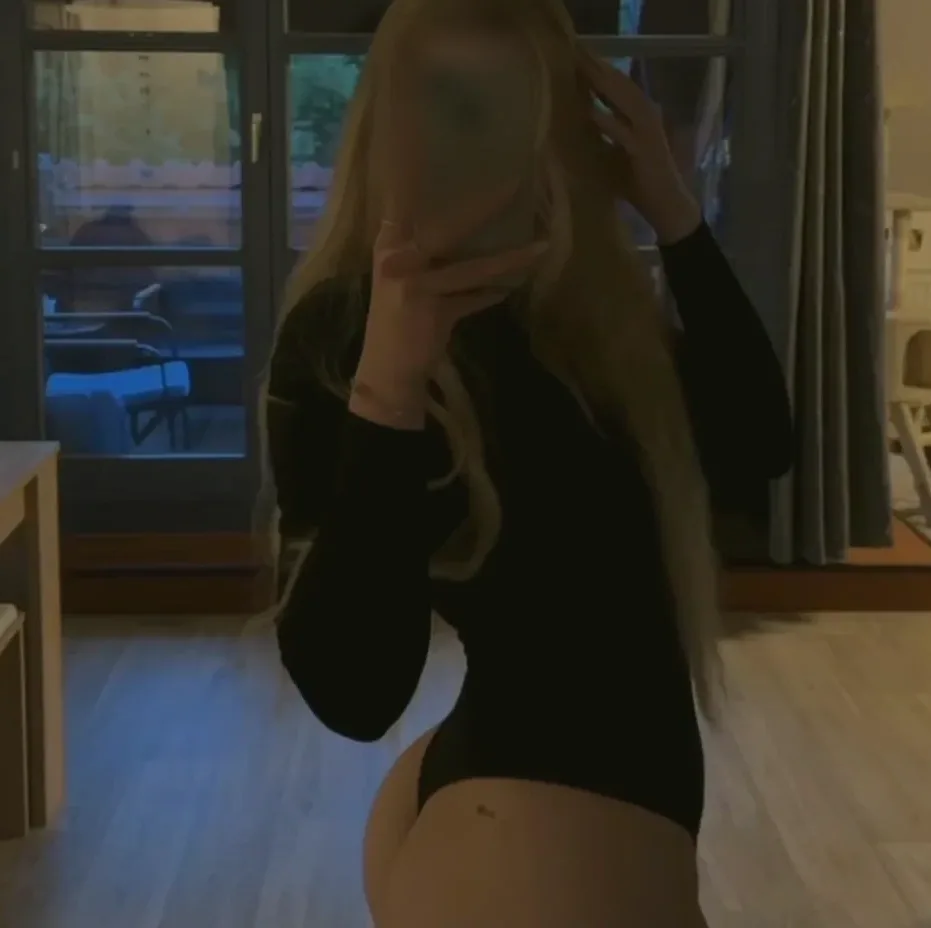 Terhi, 23